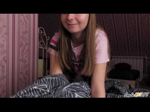 ❤️ Blonde Sucks her Best Friend Deeply και παίρνει σπέρμα στο στόμα της ❌ Χάρντκορ πορνό ️❤